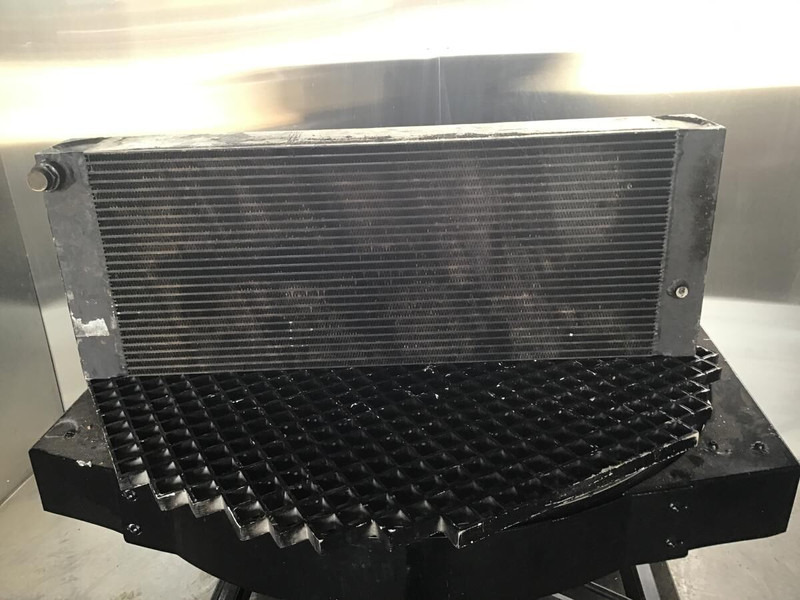 Liebherr Watercooler - Intercooler: picture 1 Liebherr Watercooler - Intercooler: picture 1