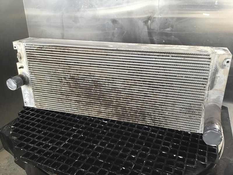 Liebherr Watercooler - Intercooler: picture 1 Liebherr Watercooler - Intercooler: picture 1