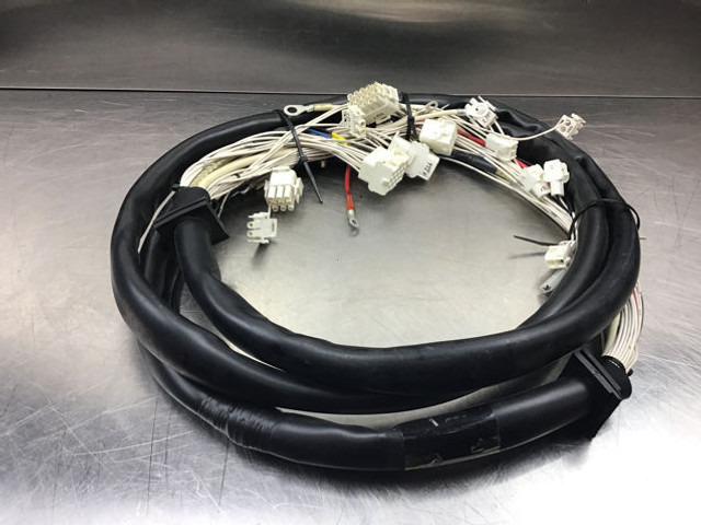 Liebherr Wire Harness - Cables/ Wire harness: picture 1 Liebherr Wire Harness - Cables/ Wire harness: picture 1