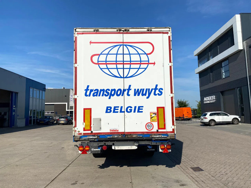 Krone SD / Box Damage / SAF + Disc - Closed box semi-trailer: picture 2 Krone SD / Box Damage / SAF + Disc - Closed box semi-trailer: picture 2