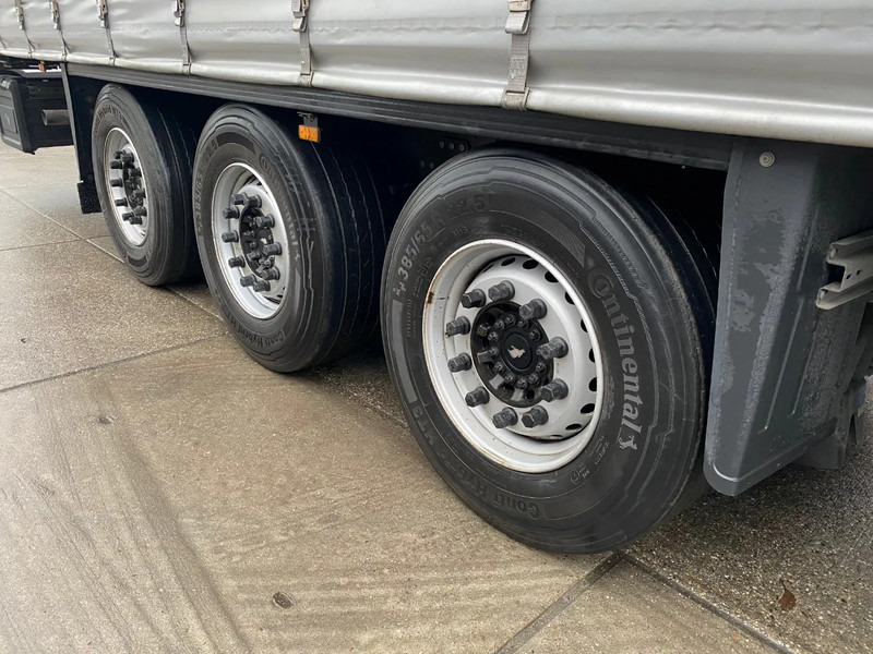 Curtainsider semi-trailer Schmitz Cargobull SCB*S3T/ Tautliner / XL / Palfinger Meeneemheftruck: picture 7