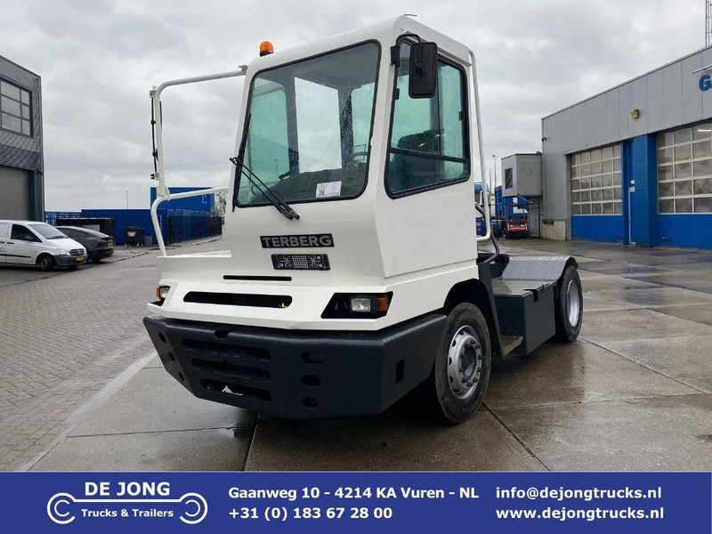 Terberg YT 182 4x2 / Terminal Tractor - Terminal tractor: picture 1 Terberg YT 182 4x2 / Terminal Tractor - Terminal tractor: picture 1
