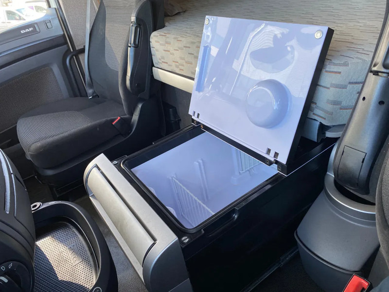 Tractor unit DAF XF 106.460 SSC / Retarder / 2x Tank: picture 8