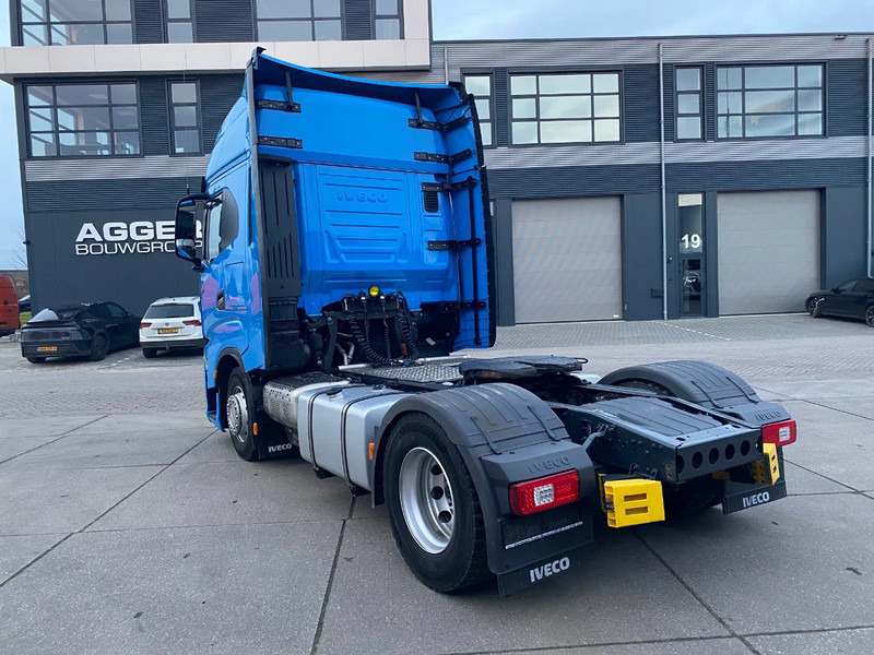 Iveco S-WAY 460 / Intarder / 2x Tank / Euro 6 - Tractor unit: picture 4 Iveco S-WAY 460 / Intarder / 2x Tank / Euro 6 - Tractor unit: picture 4