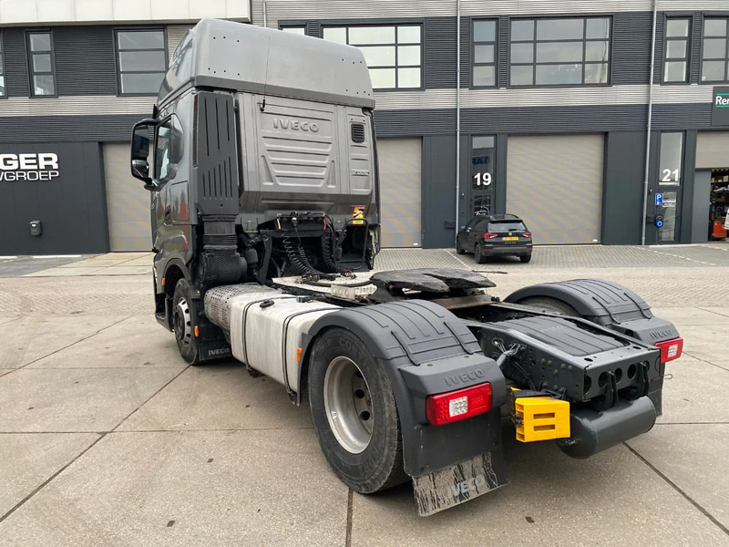 Iveco S-WAY 480 / Intarder / Hydraulic - Tractor unit: picture 4 Iveco S-WAY 480 / Intarder / Hydraulic - Tractor unit: picture 4