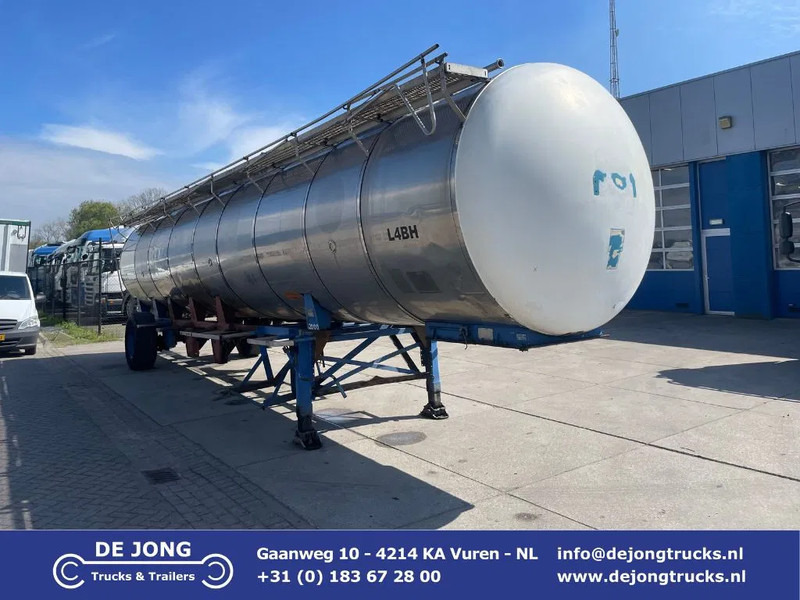 Van Hool Tank / For Parts / Inox / 3 compartments / ADR / 31500 LT - Tank semi-trailer: picture 1 Van Hool Tank / For Parts / Inox / 3 compartments / ADR / 31500 LT - Tank semi-trailer: picture 1