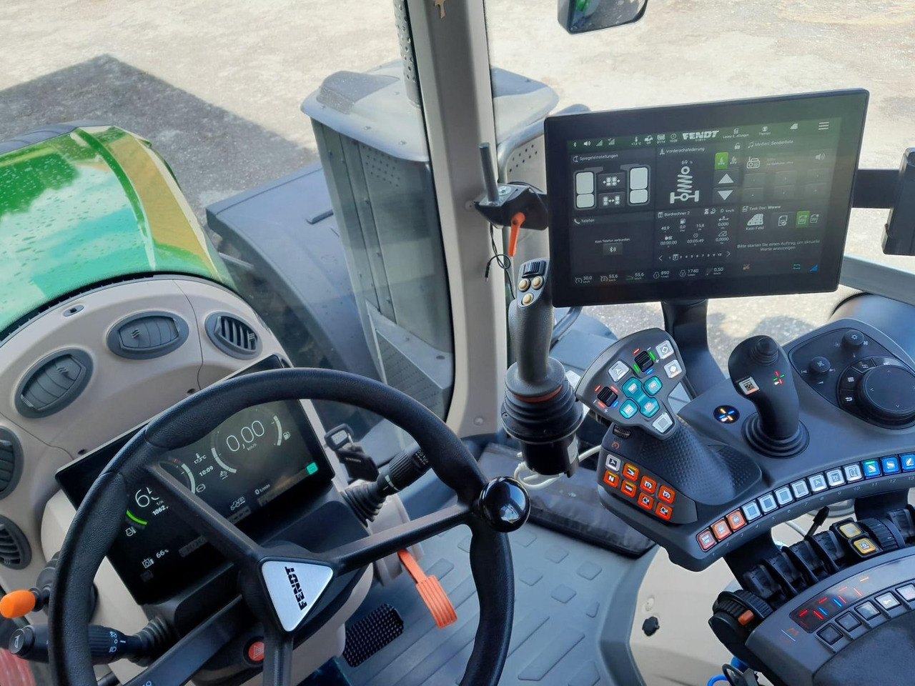 Fendt 1050 Vario (MY21) - Farm tractor: picture 2 Fendt 1050 Vario (MY21) - Farm tractor: picture 2
