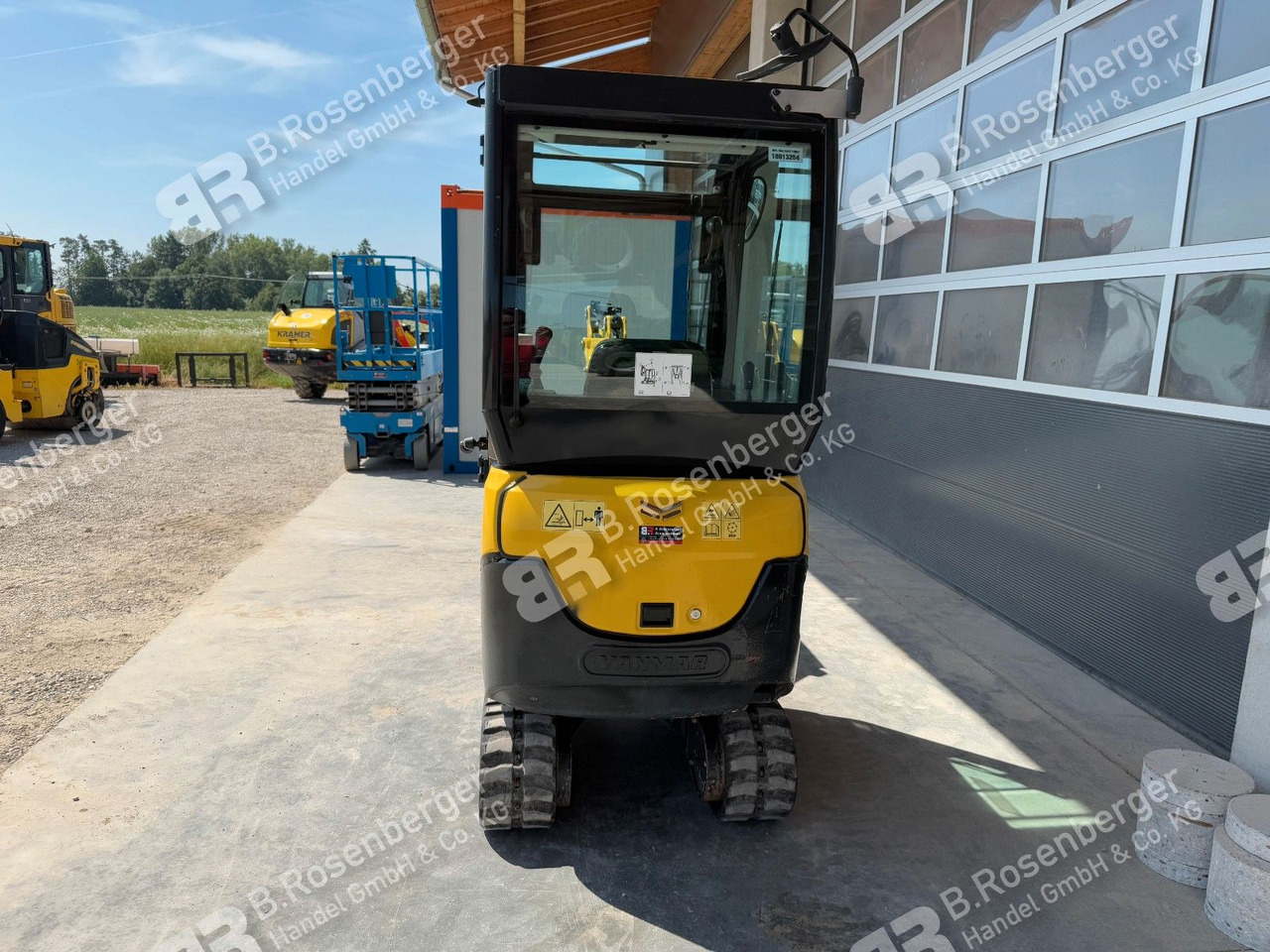 Yanmar SV16 Minibagger / nur 481h / BJ2018 - Mini excavator: picture 4 Yanmar SV16 Minibagger / nur 481h / BJ2018 - Mini excavator: picture 4
