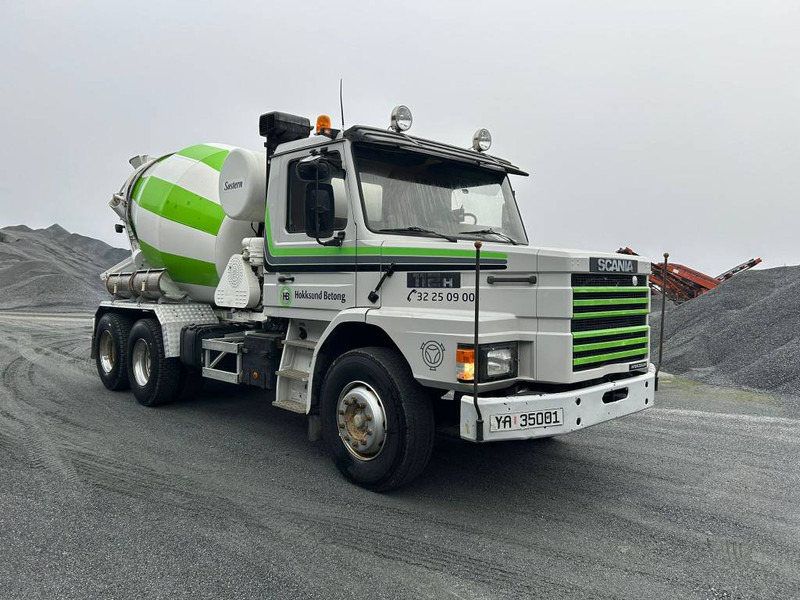 Scania T112 H 6X2 - Concrete mixer truck: picture 4 Scania T112 H 6X2 - Concrete mixer truck: picture 4