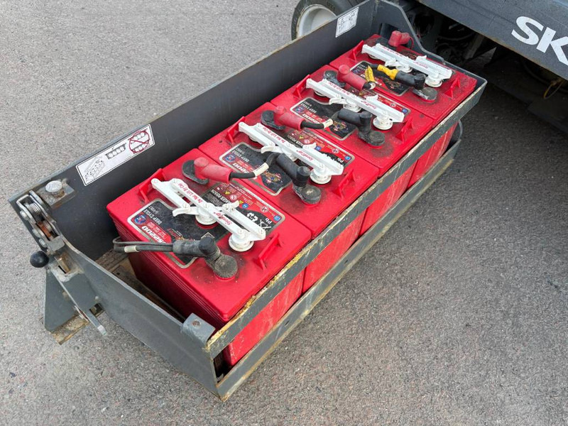 Scissor lift Skyjack SJ III 3219: picture 18
