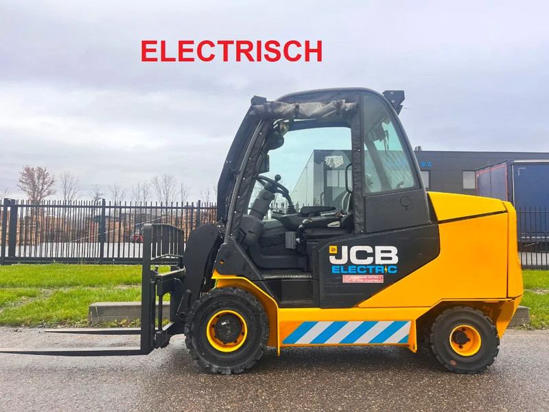 JCB TLT30-19E - Telescopic wheel loader: picture 2 JCB TLT30-19E - Telescopic wheel loader: picture 2