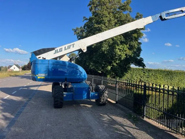 JLG 660SJ - Telescopic boom: picture 1 JLG 660SJ - Telescopic boom: picture 1