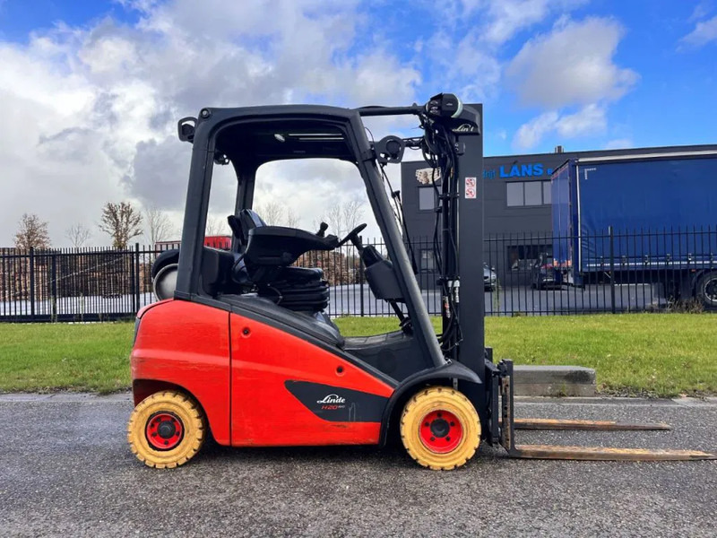 Linde H20T-01 - LPG forklift: picture 1 Linde H20T-01 - LPG forklift: picture 1