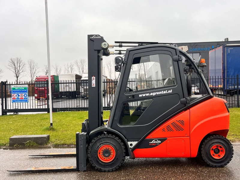 Linde H30D-02 - Diesel forklift: picture 2 Linde H30D-02 - Diesel forklift: picture 2