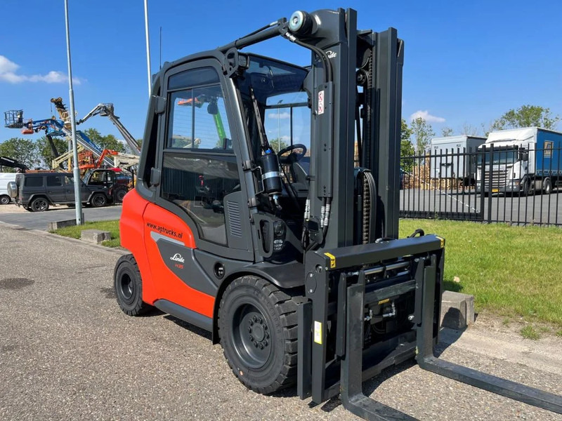 Linde H35D-01 - Diesel forklift: picture 3 Linde H35D-01 - Diesel forklift: picture 3