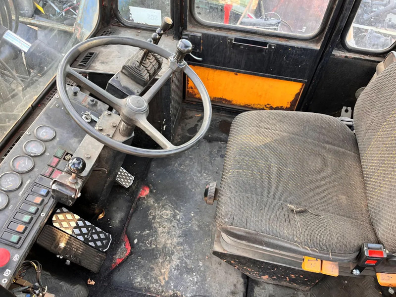 Diesel forklift Svetruck 18 60 33 TRIPLEX MAST: picture 11 Diesel forklift Svetruck 18 60 33 TRIPLEX MAST: picture 11