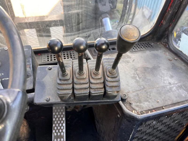 Diesel forklift Svetruck 18 60 33 TRIPLEX MAST: picture 12 Diesel forklift Svetruck 18 60 33 TRIPLEX MAST: picture 12