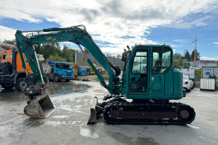 CATERPILLAR | 308E2CR Oilquick 3x Schaufeln - Crawler excavator: picture 1 CATERPILLAR | 308E2CR Oilquick 3x Schaufeln - Crawler excavator: picture 1