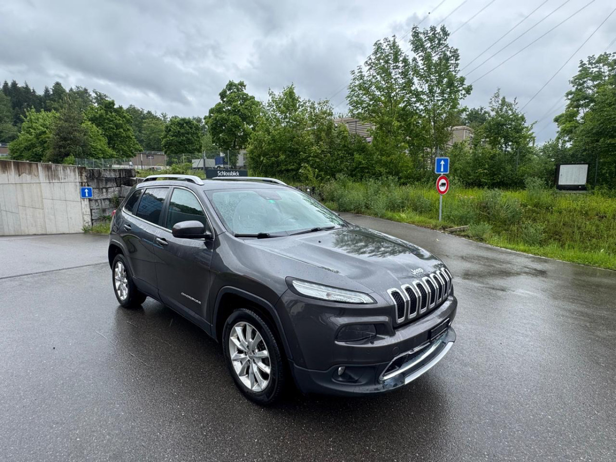 JEEP Cherokee 2.2 TD - Hatchback: picture 2 JEEP Cherokee 2.2 TD - Hatchback: picture 2