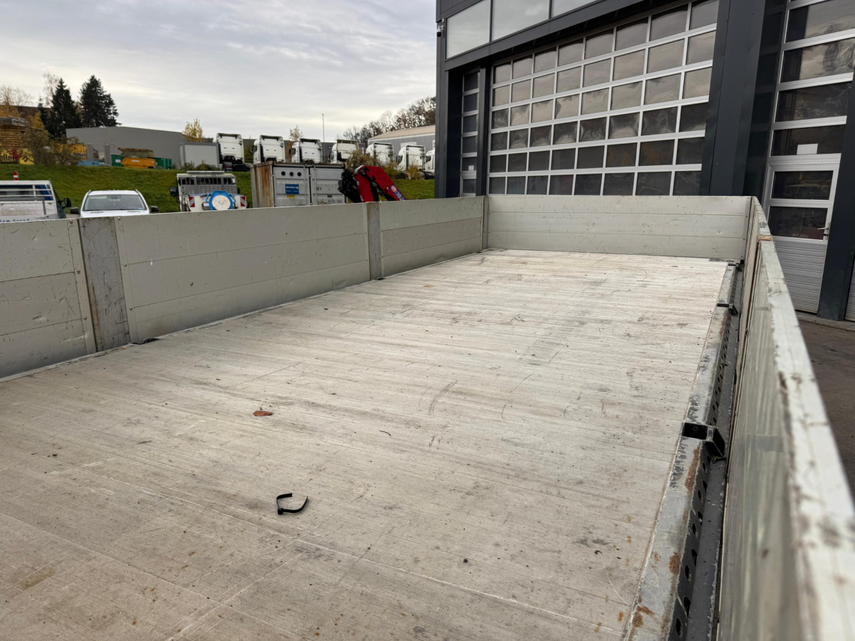 MERCEDES Arocs 3251 8x4 Fassi 660 6-6 leasing MERCEDES Arocs 3251 8x4 Fassi 660 6-6: picture 11 MERCEDES Arocs 3251 8x4 Fassi 660 6-6 leasing MERCEDES Arocs 3251 8x4 Fassi 660 6-6: picture 11