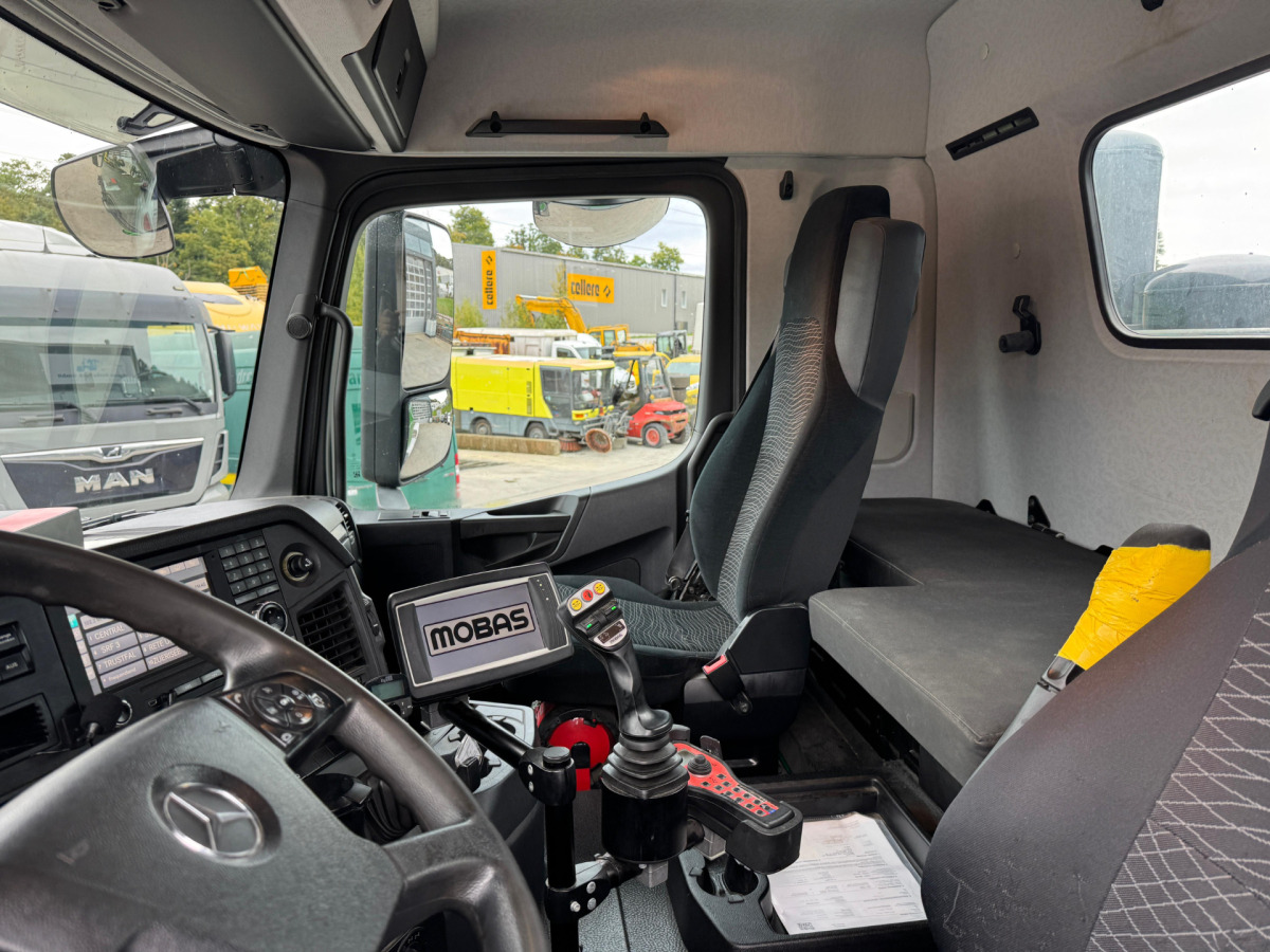 Hook lift truck MERCEDES Arocs 4453 10x4 Mobas: picture 14 Hook lift truck MERCEDES Arocs 4453 10x4 Mobas: picture 14