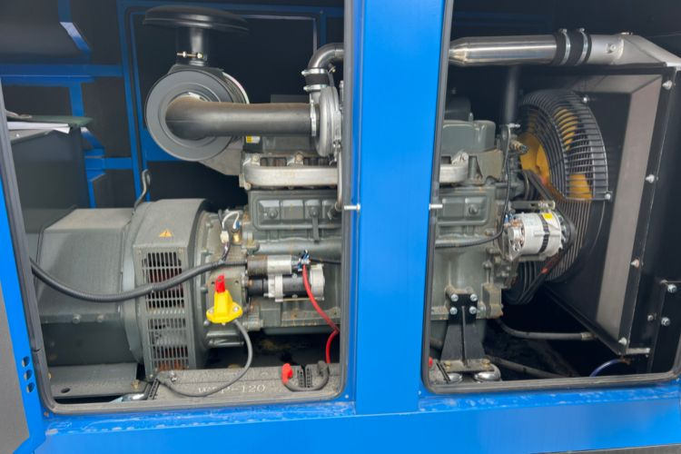 Marke | Field Energy 140KVA/110KVA - Generator set: picture 4 Marke | Field Energy 140KVA/110KVA - Generator set: picture 4