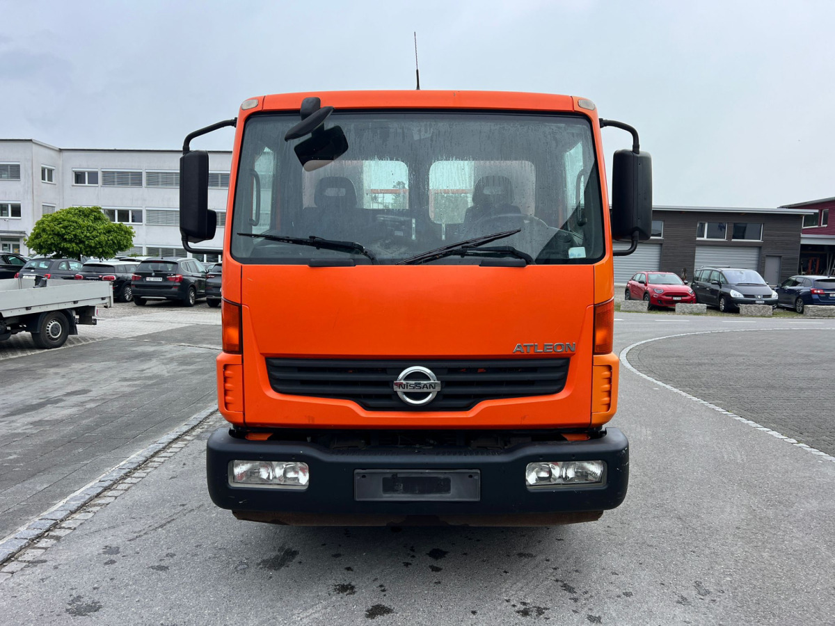 NISSAN Atleon 80.19 4x2 Hooklift - Hook lift truck: picture 3 NISSAN Atleon 80.19 4x2 Hooklift - Hook lift truck: picture 3