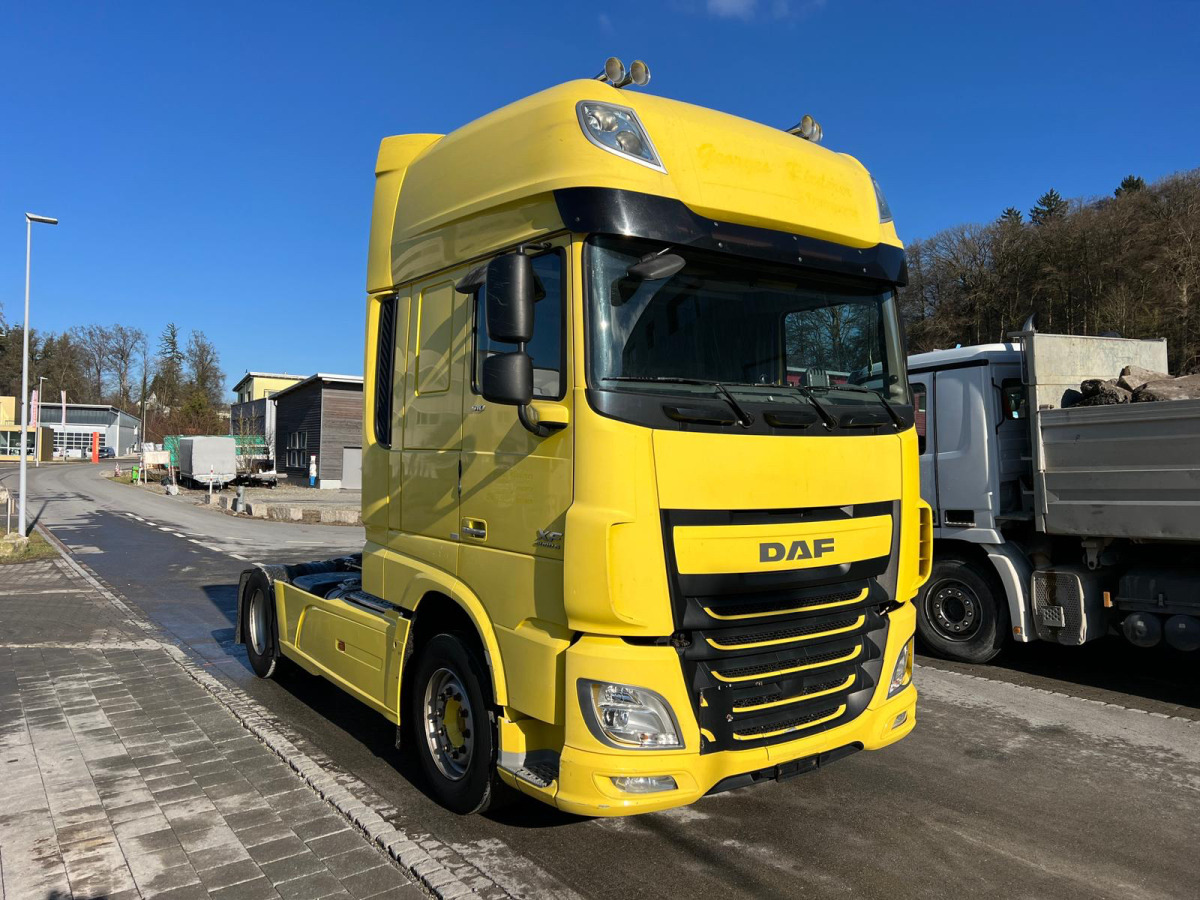 DAF XF510 4x2 - Tractor unit: picture 3 DAF XF510 4x2 - Tractor unit: picture 3