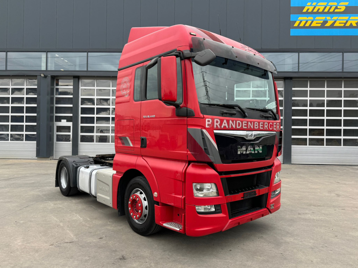 MAN TGX 18.440 C7295 - Tractor unit: picture 3 MAN TGX 18.440 C7295 - Tractor unit: picture 3