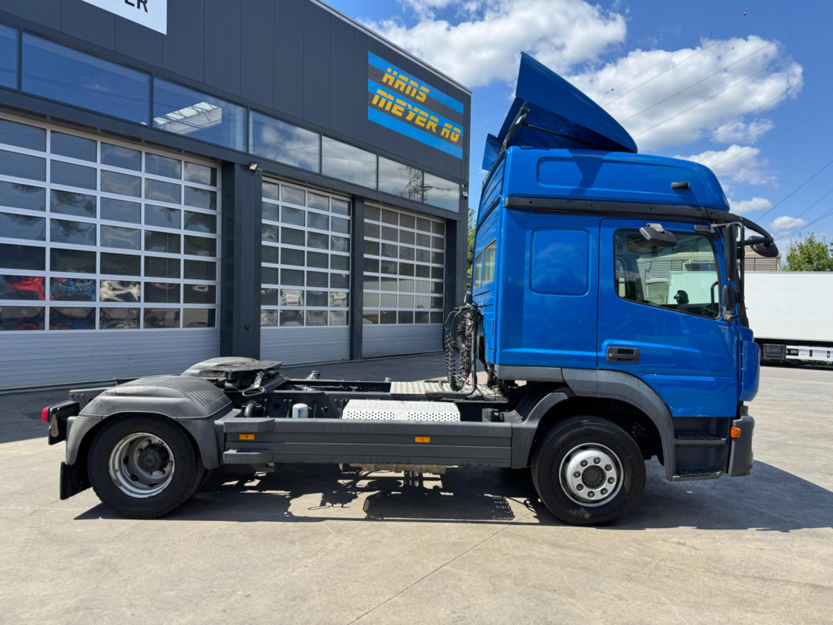 MERCEDES Atego 1330 4x2 - Tractor unit: picture 4 MERCEDES Atego 1330 4x2 - Tractor unit: picture 4