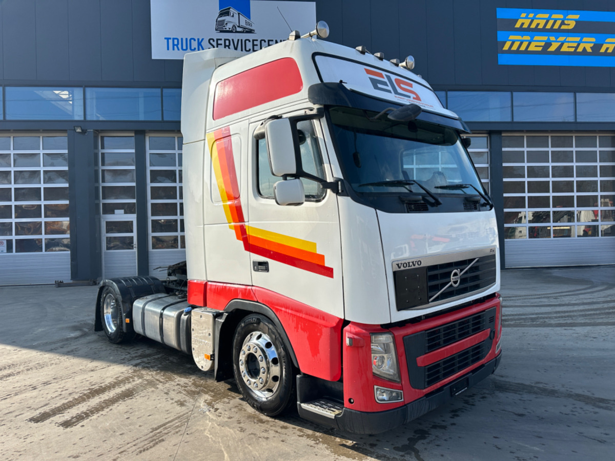 VOLVO FH-420 4x2 Lowdeck - Tractor unit: picture 3 VOLVO FH-420 4x2 Lowdeck - Tractor unit: picture 3