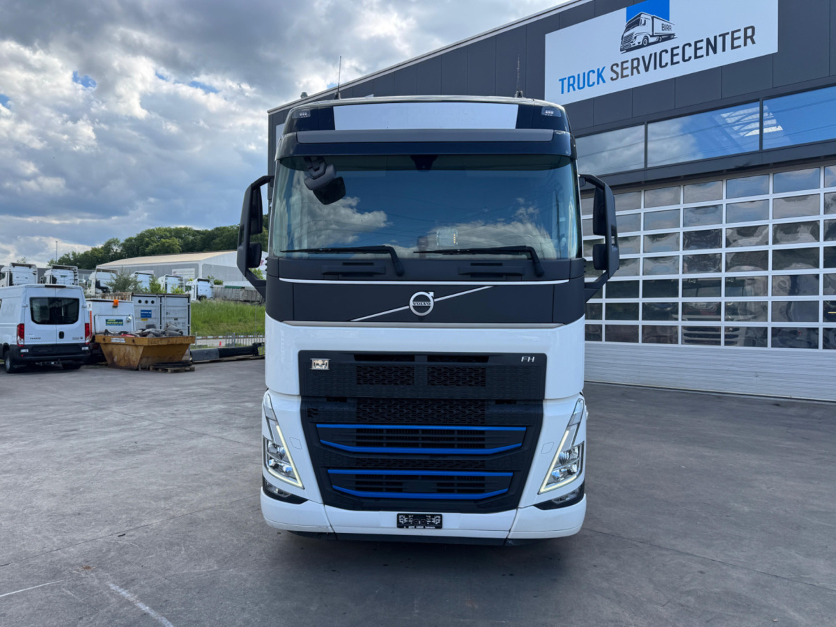 VOLVO FH-460 4x2 C5273 - Tractor unit: picture 2 VOLVO FH-460 4x2 C5273 - Tractor unit: picture 2
