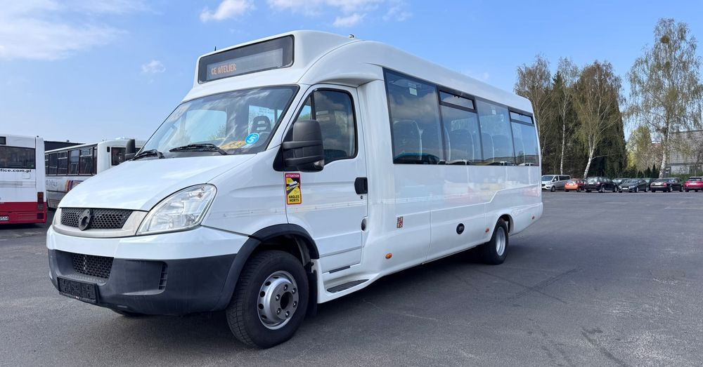 Irisbus Iveco / DURISOTTI / -28miejsc /euro5/ mała klima / winda / 114000 zł netto - Minibus, Passenger van: picture 2 Irisbus Iveco / DURISOTTI / -28miejsc /euro5/ mała klima / winda / 114000 zł netto - Minibus, Passenger van: picture 2
