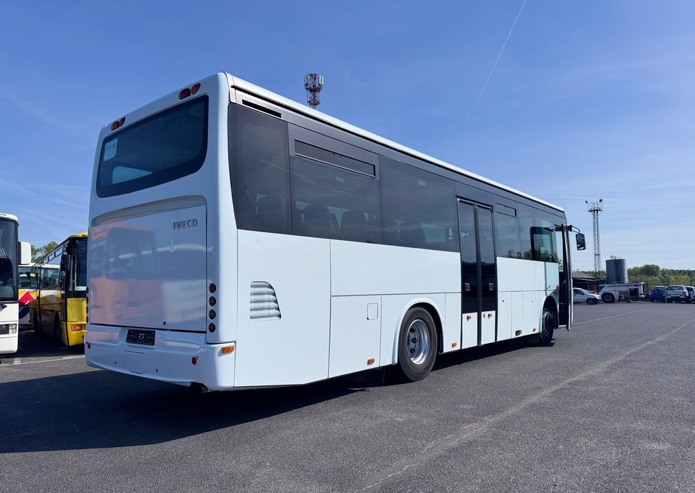 Irisbus KRÓTKI 10,5 metra /Crossway / 46 miejsc/ CENA: 92000zł netto - Suburban bus: picture 2 Irisbus KRÓTKI 10,5 metra /Crossway / 46 miejsc/ CENA: 92000zł netto - Suburban bus: picture 2