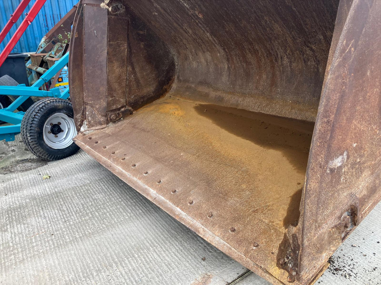 Wheel loader CASE 821C: picture 8