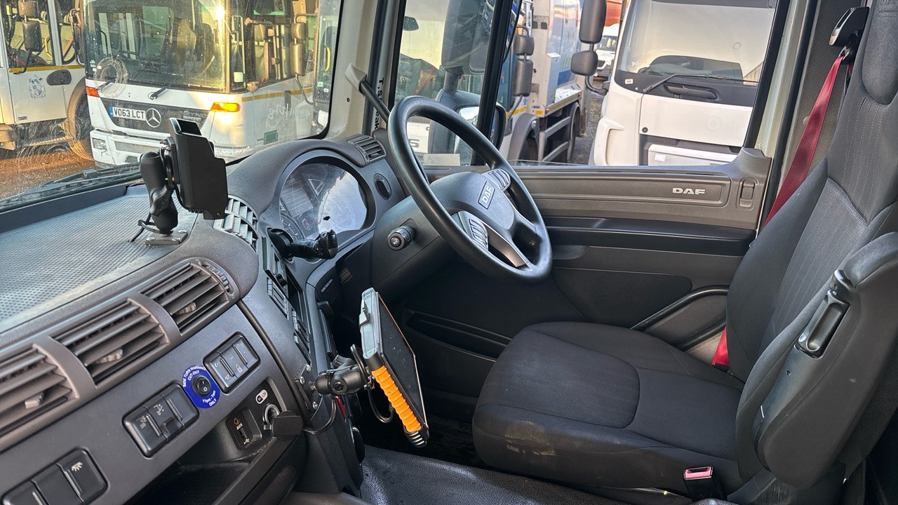 Box truck DAF CF 260: picture 16