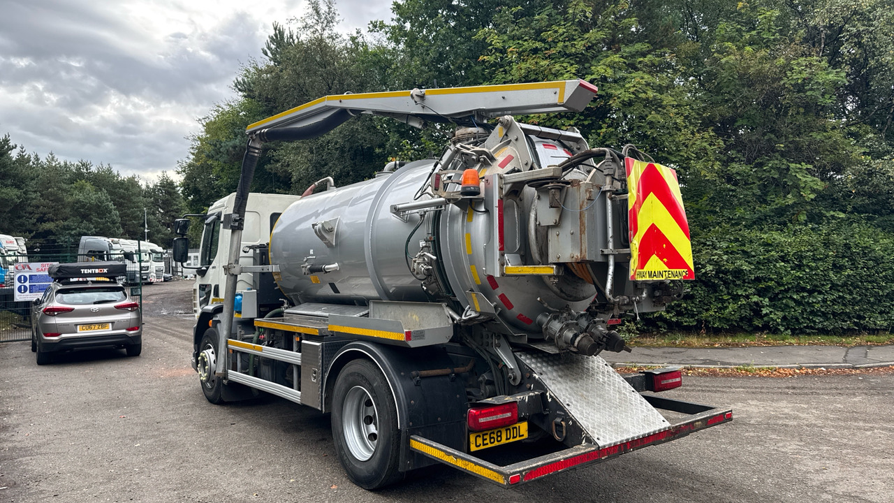 DAF LF 280 - Vacuum truck: picture 3 DAF LF 280 - Vacuum truck: picture 3
