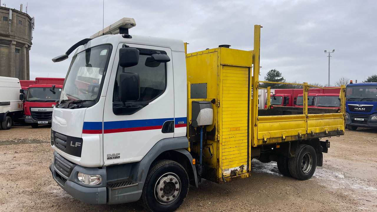 DAF LF 45.180 - Tipper: picture 2 DAF LF 45.180 - Tipper: picture 2
