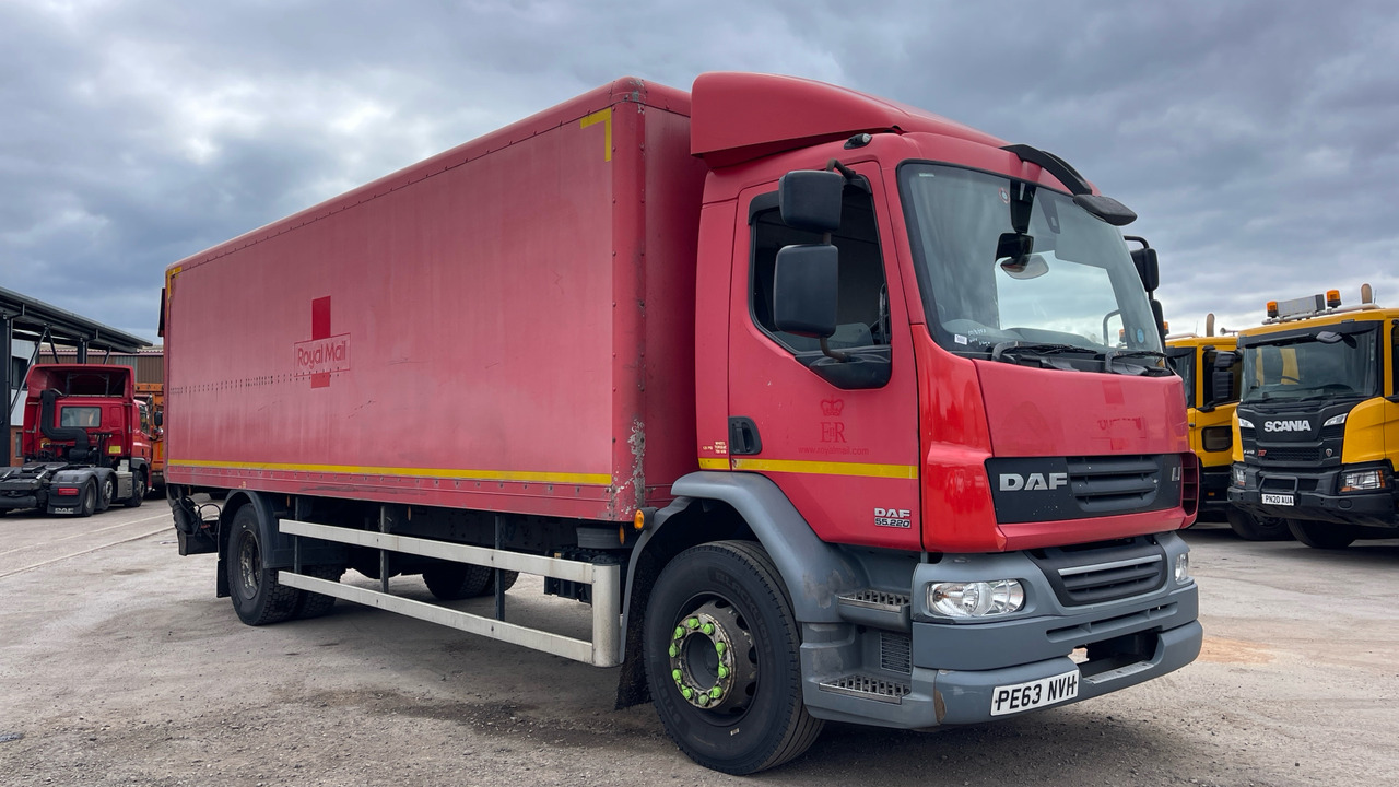 DAF LF 55.220 - Box truck: picture 1 DAF LF 55.220 - Box truck: picture 1