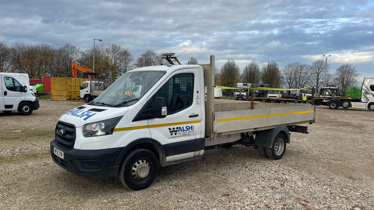 FORD TRANSIT 350 2.0 ECOBLUE 130PS - Open body delivery van: picture 2 FORD TRANSIT 350 2.0 ECOBLUE 130PS - Open body delivery van: picture 2