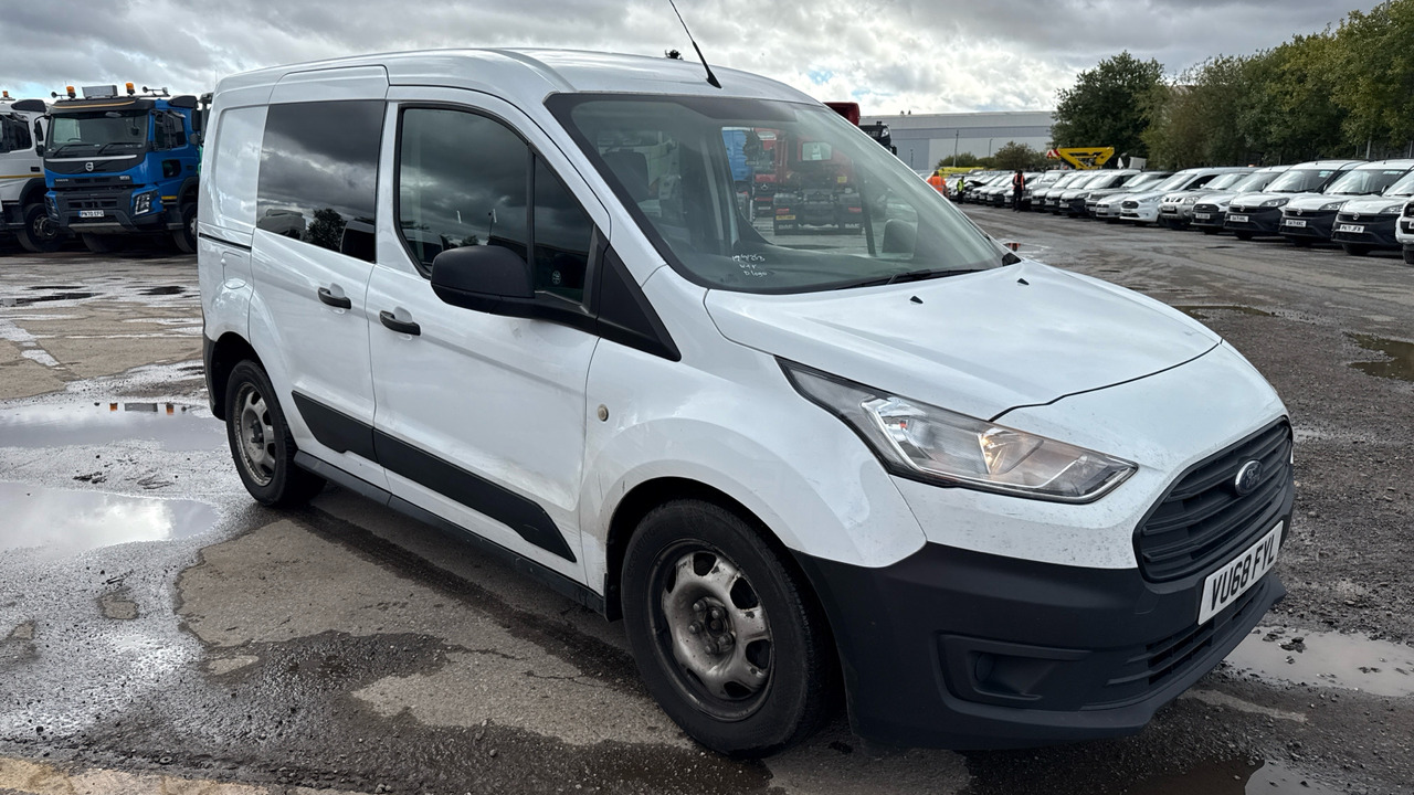 FORD TRANSIT CONNECT 220 1.5 ECOBLUE 120PS - Combi van: picture 1 FORD TRANSIT CONNECT 220 1.5 ECOBLUE 120PS - Combi van: picture 1