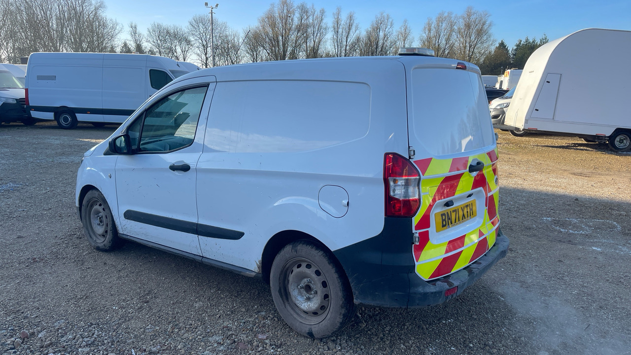 FORD TRANSIT COURIER 1.0 EcoBoost Leader - Small van: picture 3 FORD TRANSIT COURIER 1.0 EcoBoost Leader - Small van: picture 3