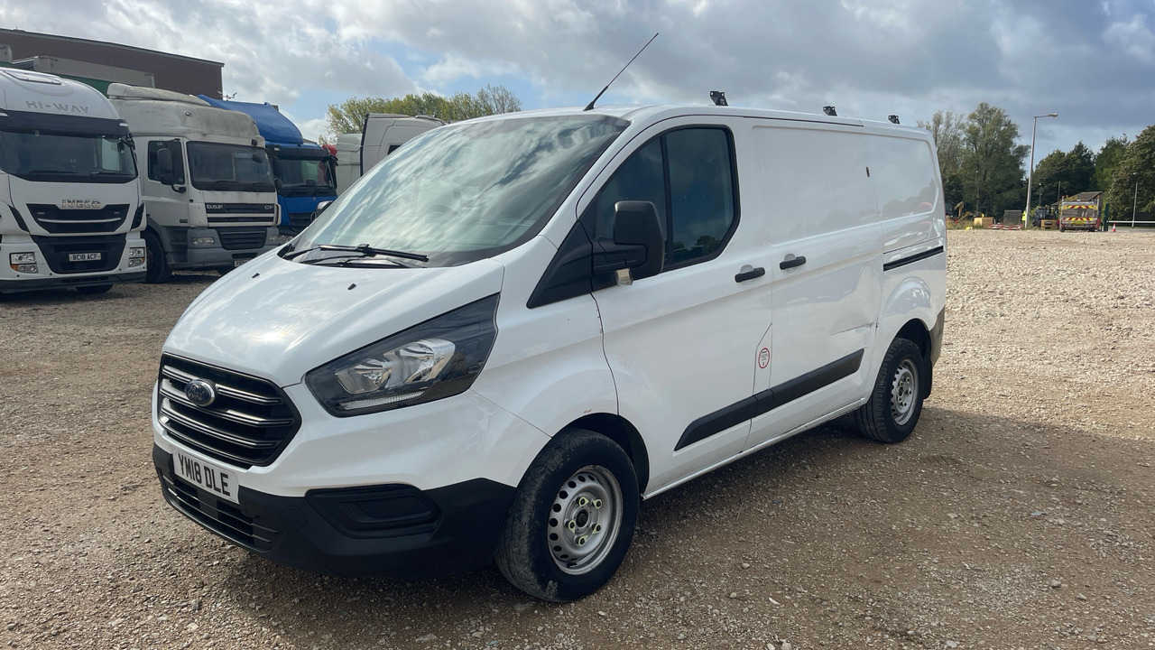 Ford Transit Custom 280 2.0 TDCI 105PS - Small van: picture 2 Ford Transit Custom 280 2.0 TDCI 105PS - Small van: picture 2