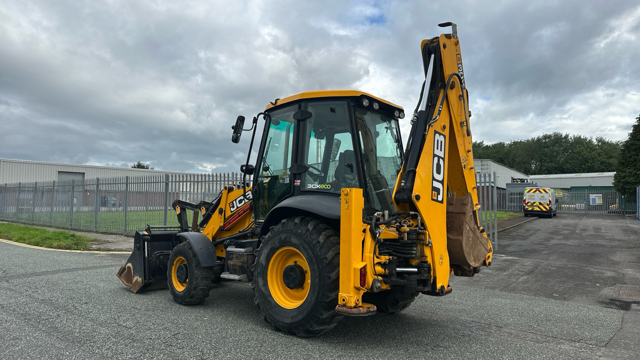 JCB - Backhoe loader: picture 3 JCB - Backhoe loader: picture 3