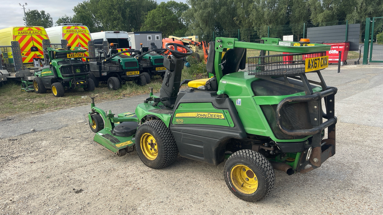 JOHN DEERE 1570 1570 - Garden mower: picture 3 JOHN DEERE 1570 1570 - Garden mower: picture 3