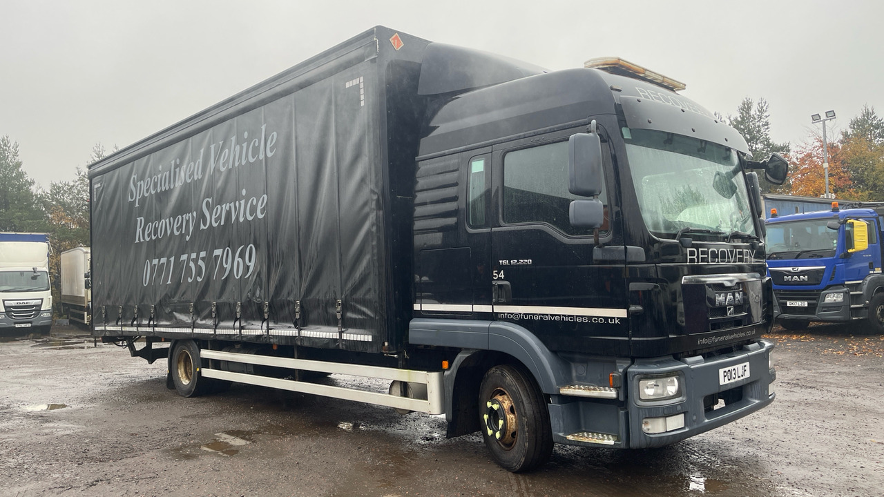 MAN TGL 12.220 - Curtainsider truck: picture 1 MAN TGL 12.220 - Curtainsider truck: picture 1