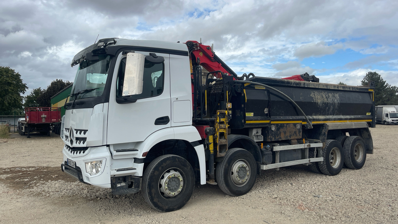MERCEDES-BENZ AROCS - Tipper, Crane truck: picture 2 MERCEDES-BENZ AROCS - Tipper, Crane truck: picture 2