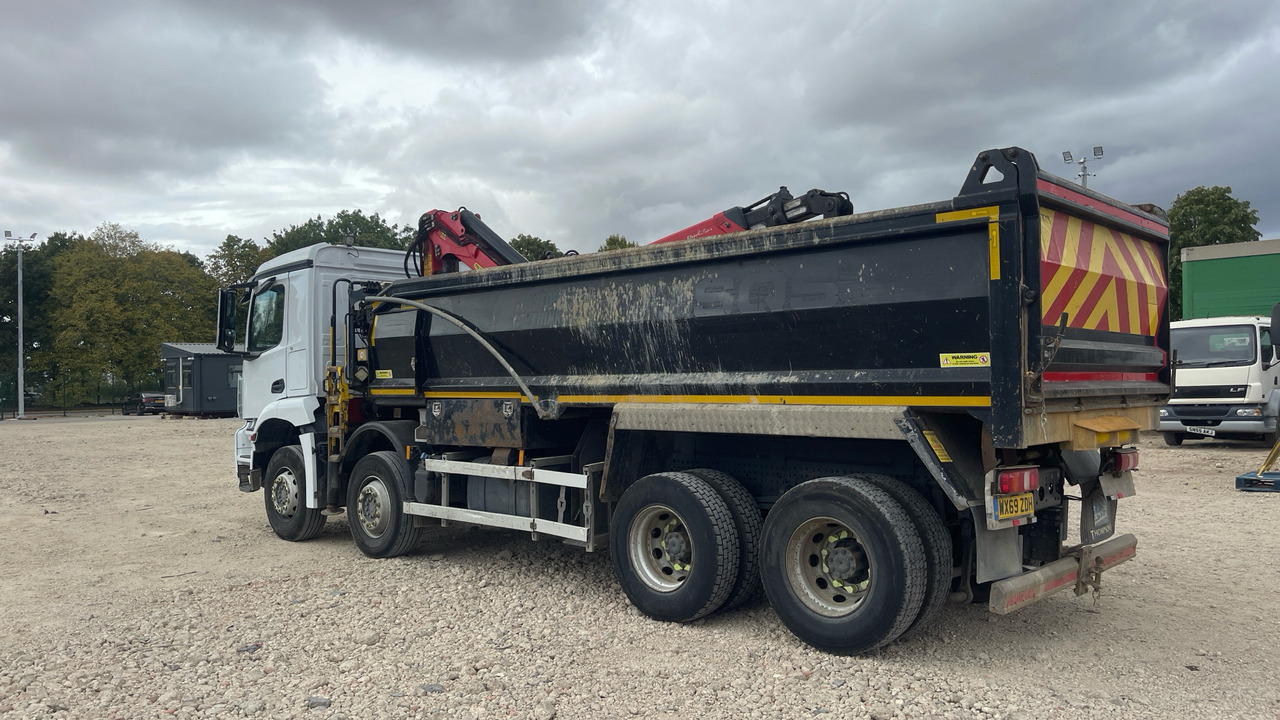 MERCEDES-BENZ AROCS - Tipper, Crane truck: picture 3 MERCEDES-BENZ AROCS - Tipper, Crane truck: picture 3