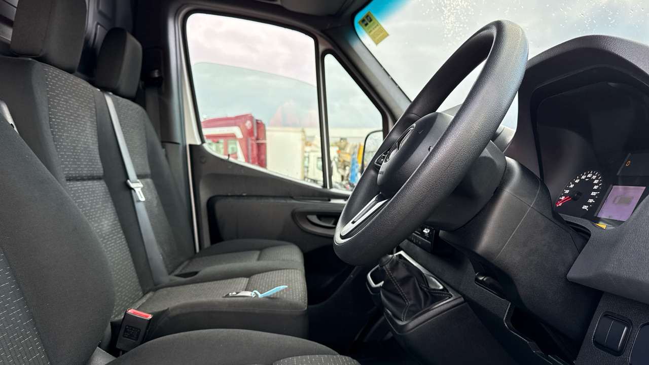 Mercedes-Benz Sprinter 315 CDI - Panel van: picture 5 Mercedes-Benz Sprinter 315 CDI - Panel van: picture 5