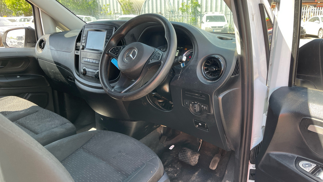 Mercedes-Benz eVito 85KW Progressive - Panel van, Electric van: picture 5 Mercedes-Benz eVito 85KW Progressive - Panel van, Electric van: picture 5